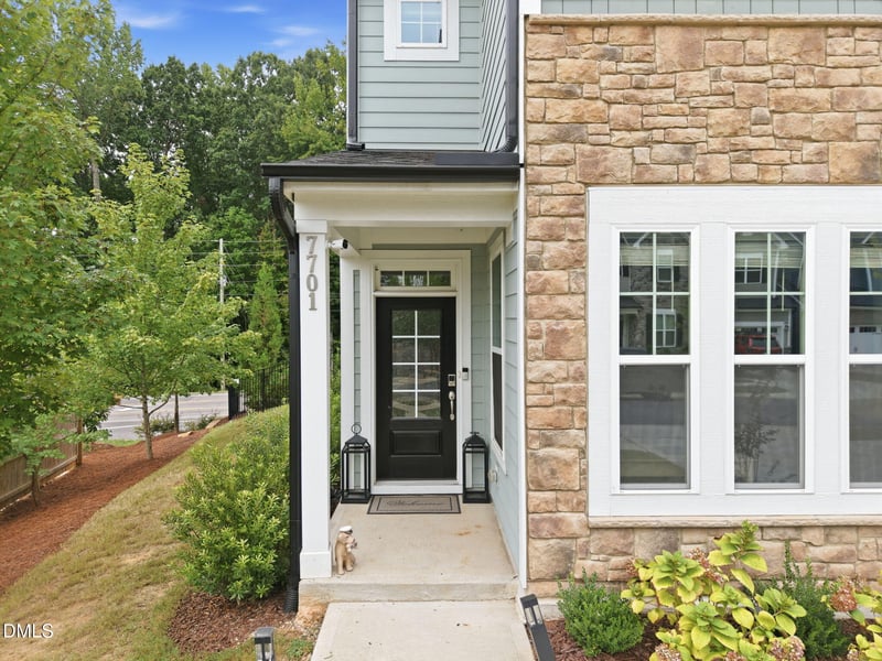 7701 Litcham Dr, Raleigh, NC 27615