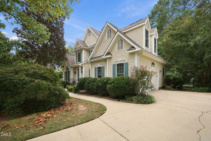 7741 Fairlake Dr, Wake Forest, NC 27587