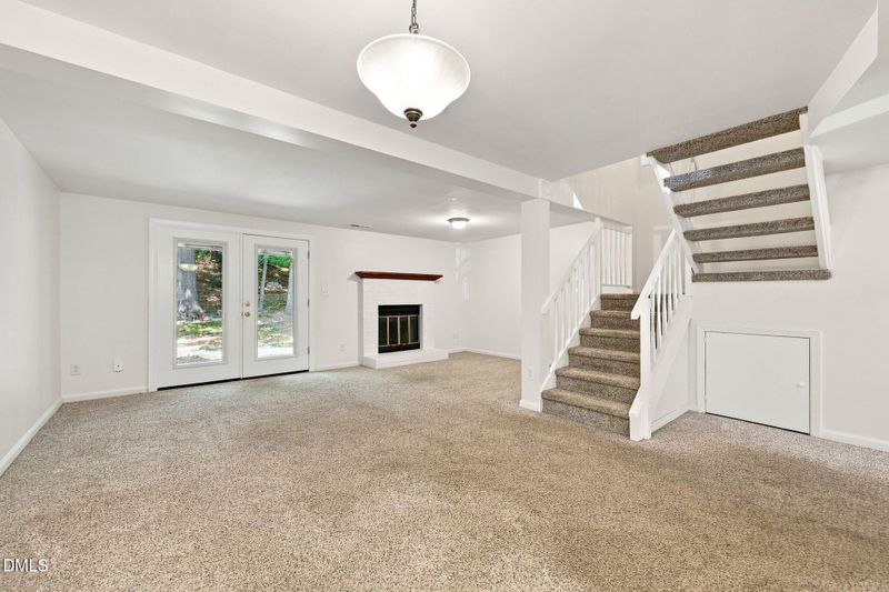7815 Stephanie Ln, Raleigh, NC 27615
