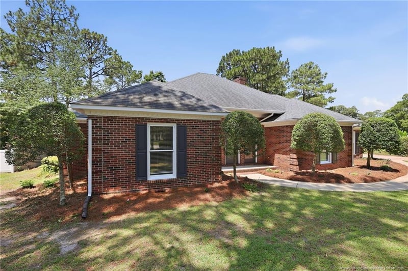 7860 N Ancon Dr, Fayetteville, NC 28304