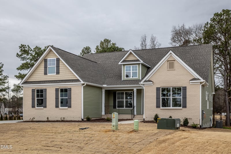 79 Quail Point Cir, Clayton, NC 27520