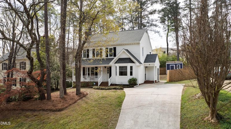 7909 Featherstone Dr, Raleigh, NC 27615