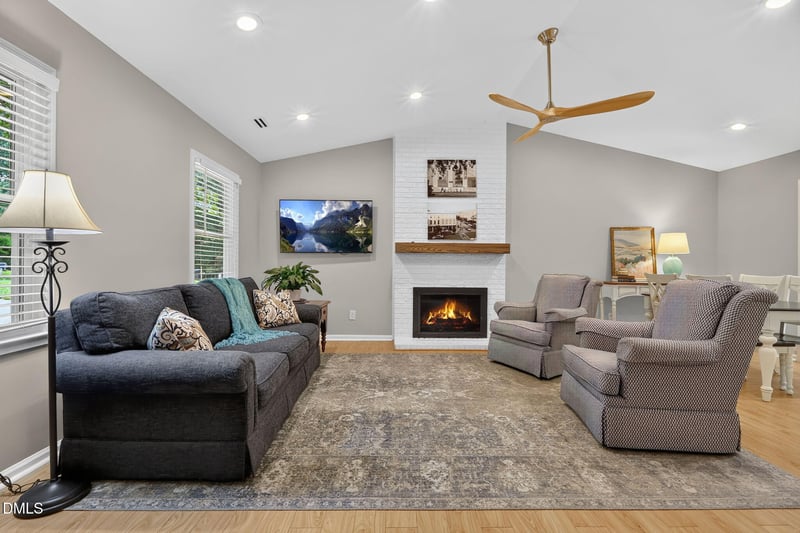7909 Twin Oak Ct, Raleigh, NC 27615