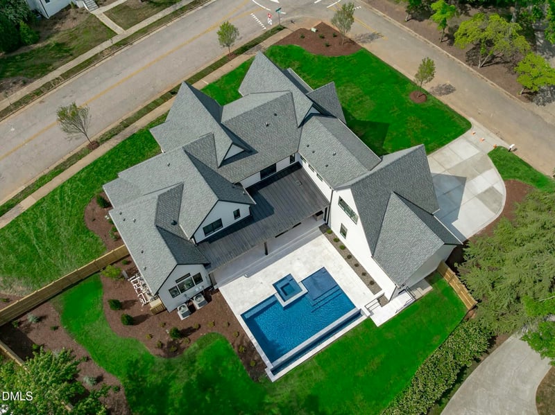 7917 S Bridgewater Ct, Raleigh, NC 27615