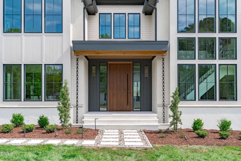 7917 S Bridgewater Ct, Raleigh, NC 27615