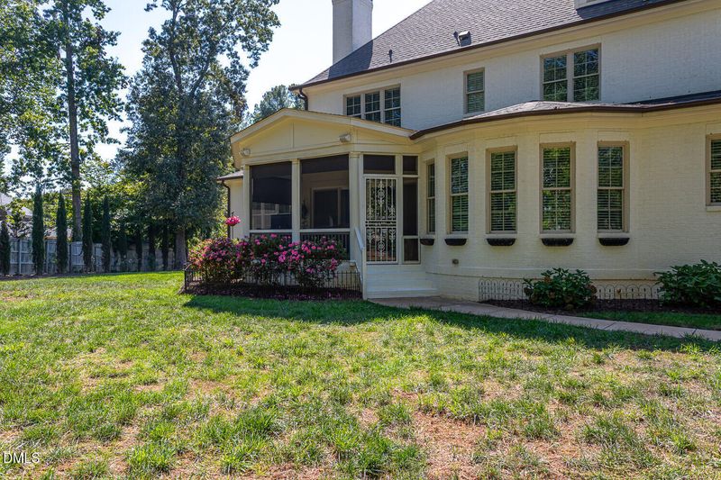 7926 Ray Rd, Raleigh, NC 27613