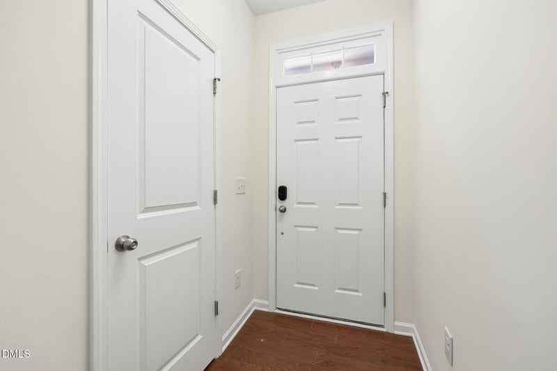 8 Bogie Ct, Durham, NC 27705