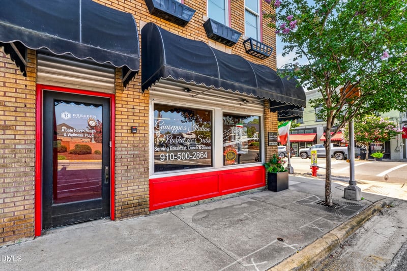 8 N Broad St E, Angier, NC 27501