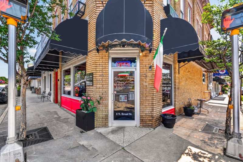 8 N Broad St E, Angier, NC 27501
