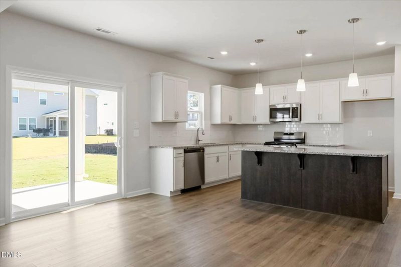 8 Silverbell Ct, Youngsville, NC 27596