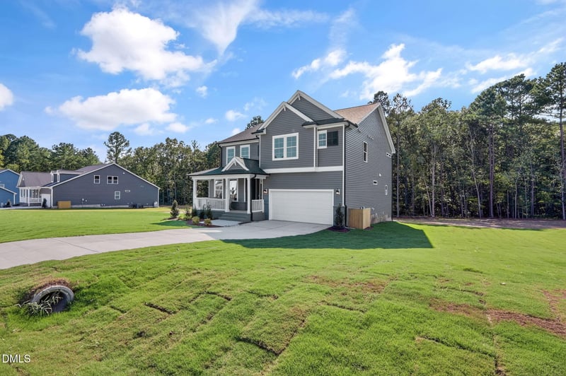 80 Bluestone Dr, Lillington, NC 27546