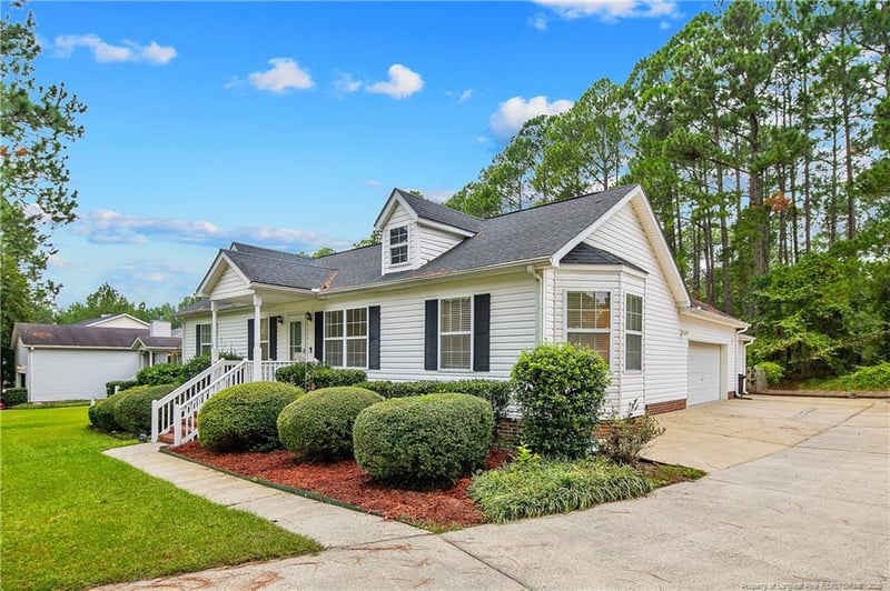 80 Coachman Way, Sanford, NC 27332