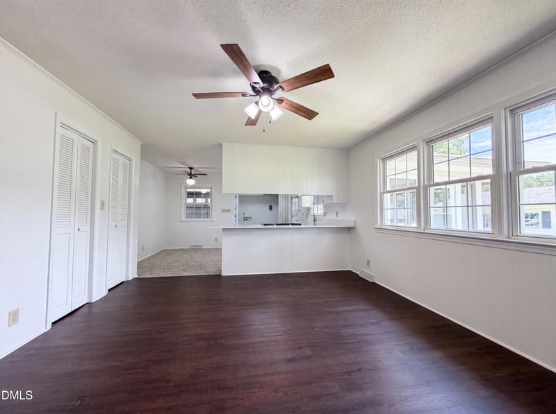 800 Lucas St, Erwin, NC 28339