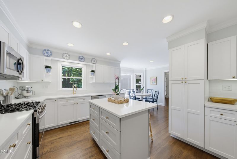 8000 Morgans Way, Raleigh, NC 27615