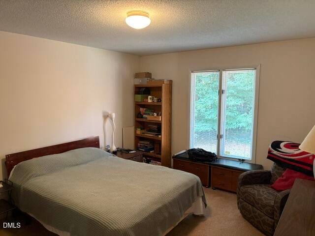 8003 Grey Oak Dr, Raleigh, NC 27615