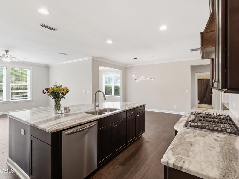 8009 Hergety Dr, Raleigh, NC 27603