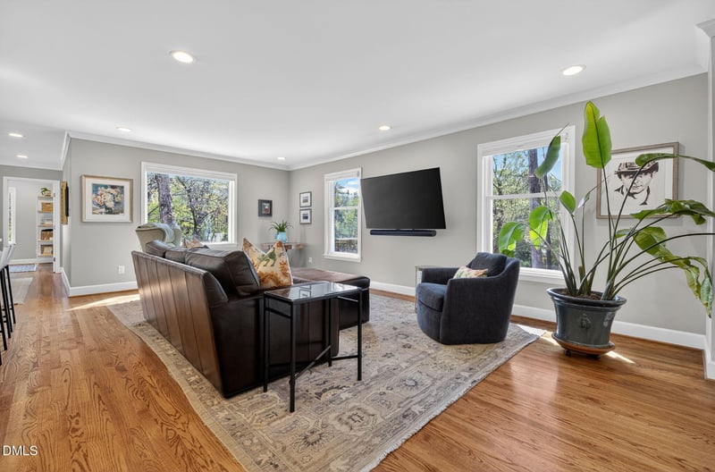 801 Compton Rd, Raleigh, NC 27609