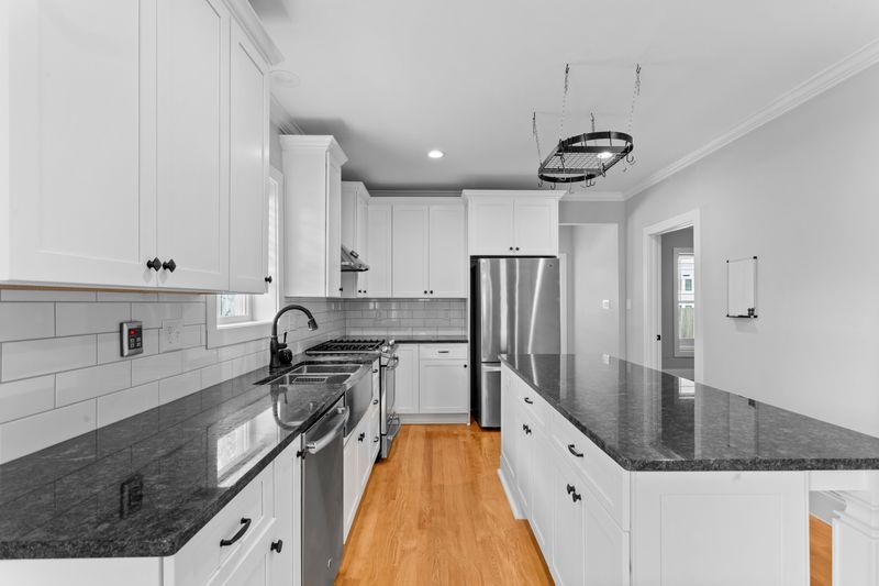 801 Dowd St, Durham, NC 27701