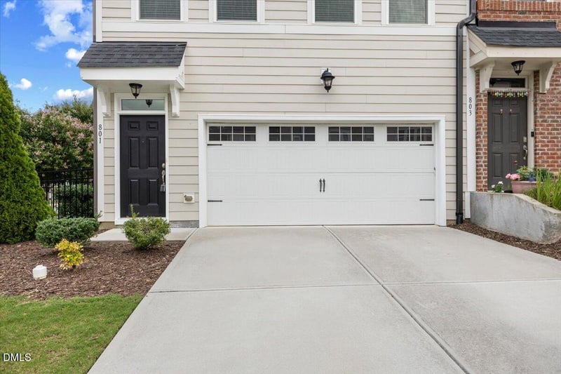 801 Grafton Peak Ln, Apex, NC 27523