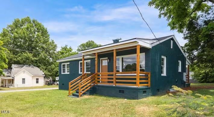 802 Maple Ave, Burlington, NC 27215