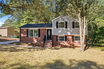 8021 Mourning Dove Rd, Raleigh, NC 27615