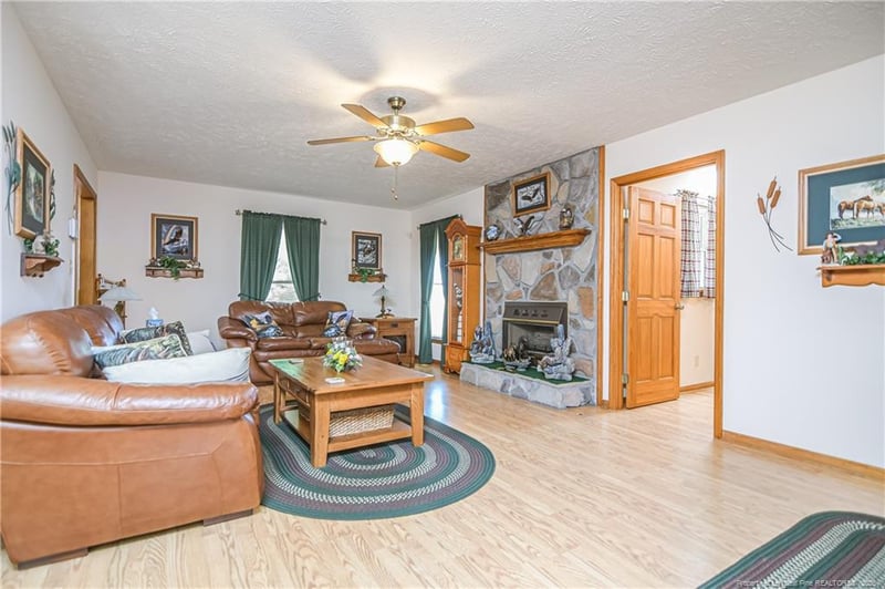 8036 Gaelic Dr, Fayetteville, NC 28306