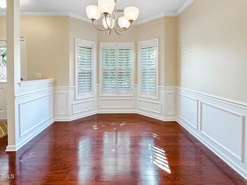 804 Blue Thorn Dr, Apex, NC 27539
