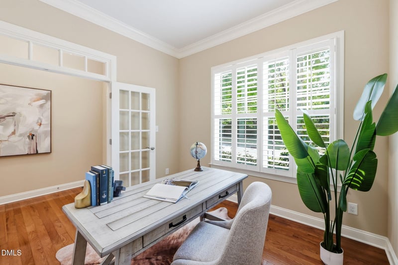 804 Long Meadows Rd, Chapel Hill, NC 27516