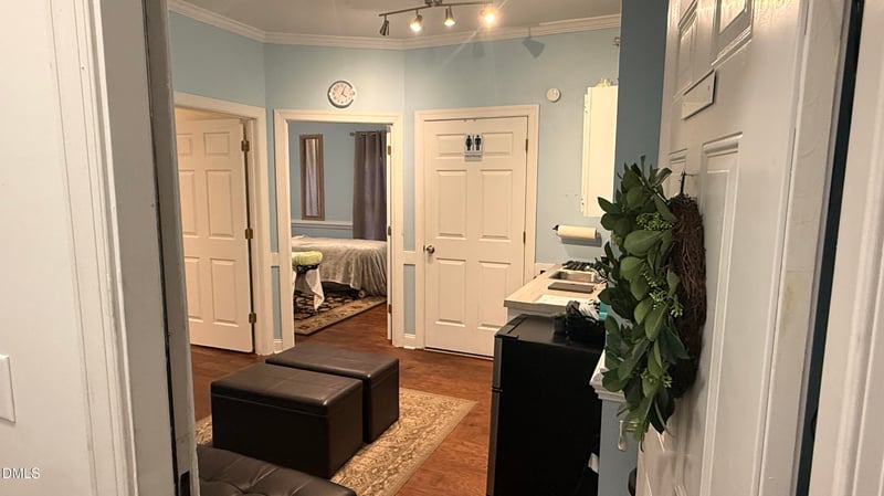 804 Salem Woods Dr #204a, Raleigh, NC 27615