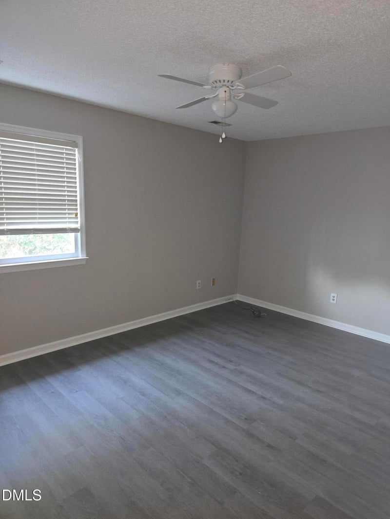 805 Dalewood Dr, Raleigh, NC 27610