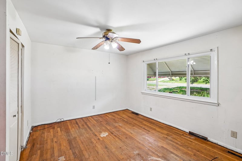 806 S Plum St, Durham, NC 27701