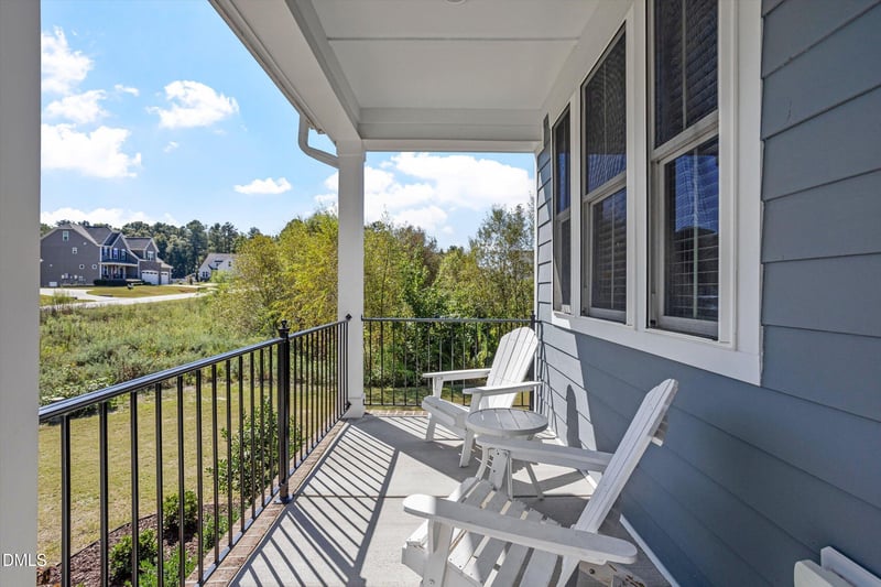 806 Thomas Falls Ct, Fuquay Varina, NC 27526