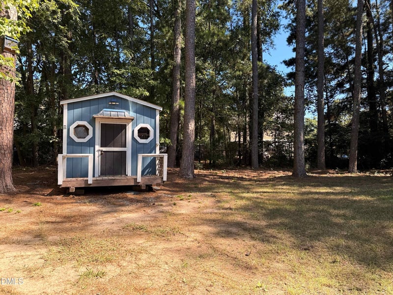 806 Whitby Ct, Durham, NC 27703
