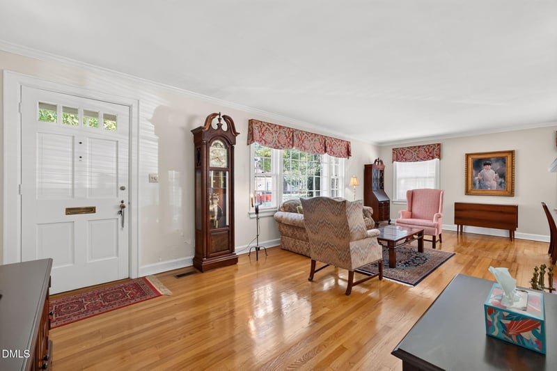 807 W Carr St, Dunn, NC 28334