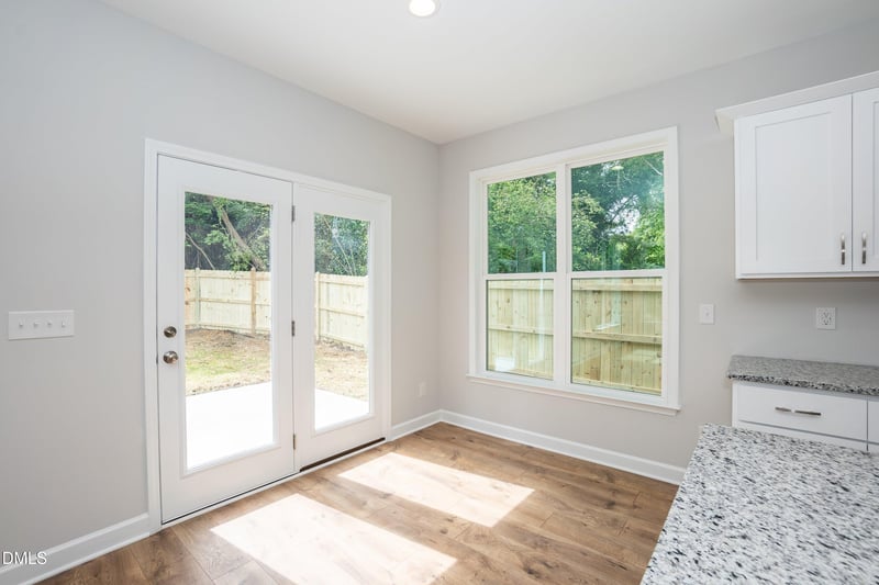 807 E Harnett St, Dunn, NC 28334