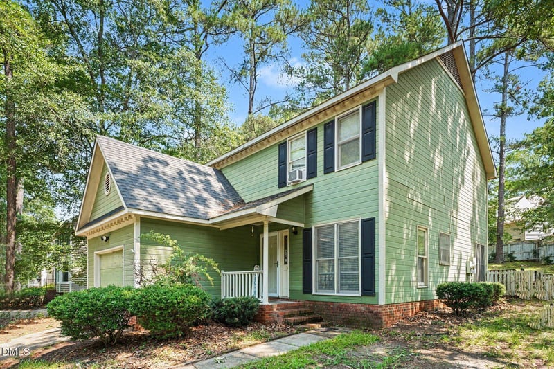 808 Hilton Dr, Fayetteville, NC 28311