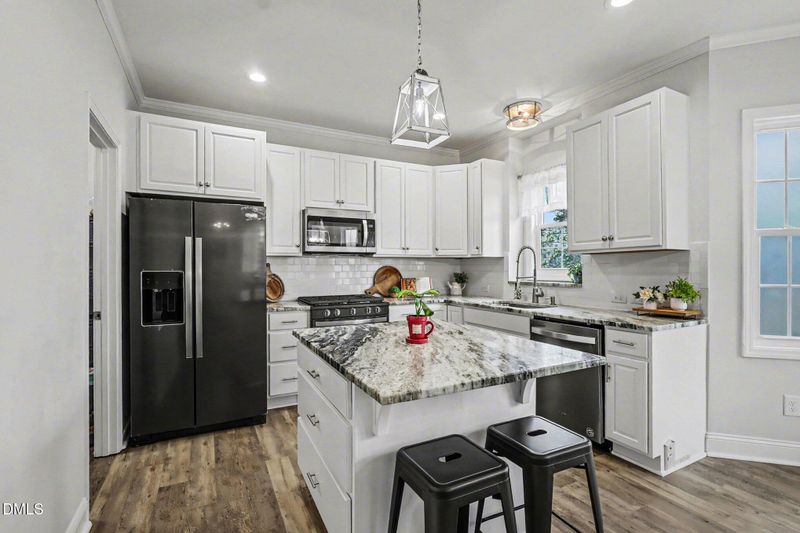 808 Trinity Park Dr, Wake Forest, NC 27587