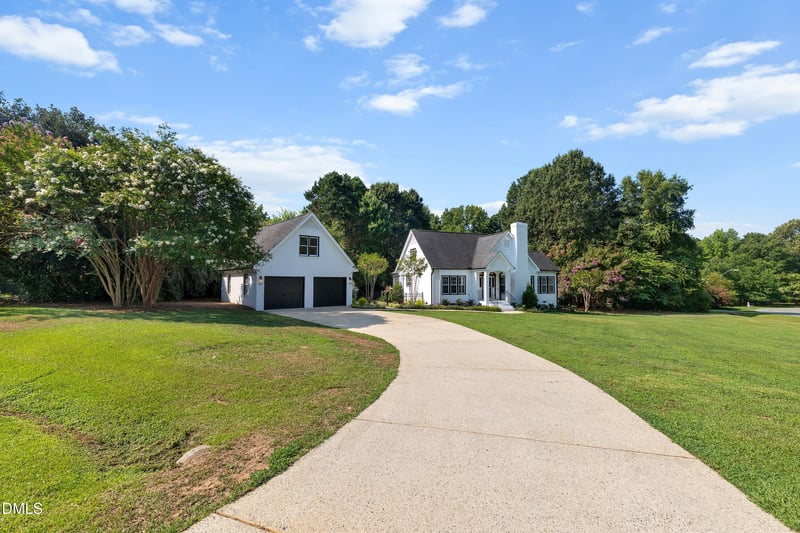 809 Kinsman Ct, Raleigh, NC 27603
