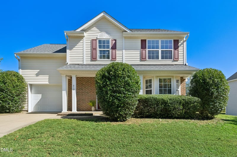 810 Steamboat St, Knightdale, NC 27545