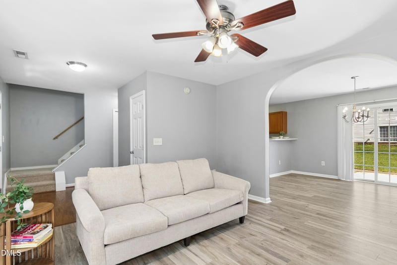 810 Steamboat St, Knightdale, NC 27545