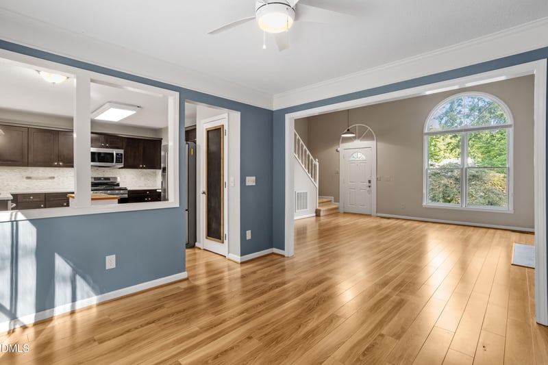 8100 Greywinds Dr, Raleigh, NC 27615