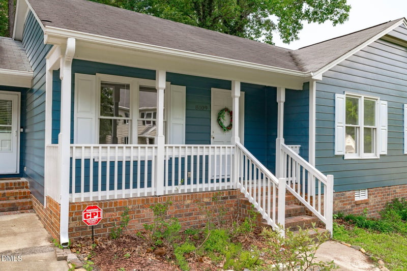 8109 Round Oak Rd, Raleigh, NC 27616