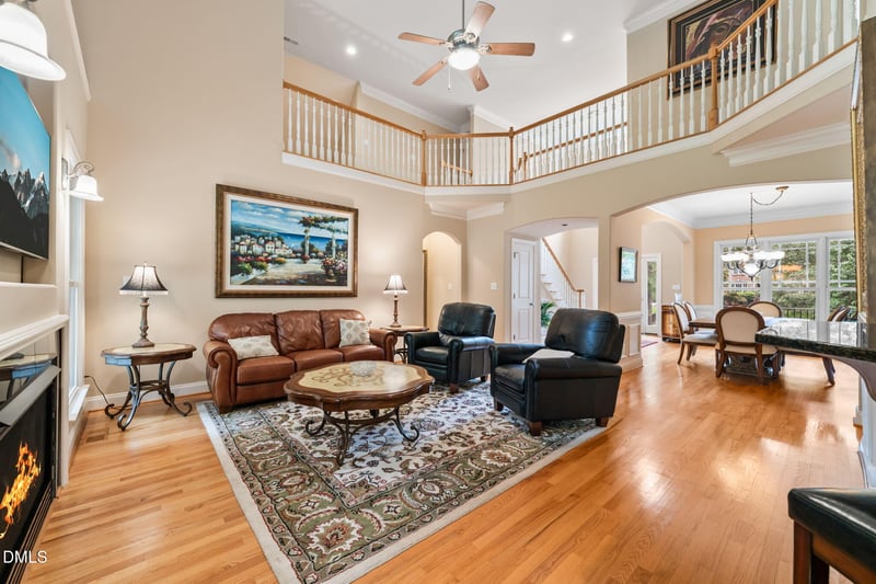 8113 Last Oak Ct, Raleigh, NC 27613
