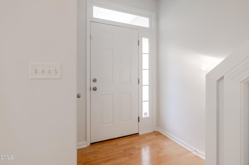 8116 Rolling Glenn Dr, Raleigh, NC 27616