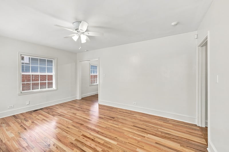 812 W Markham Ave, Durham, NC 27701