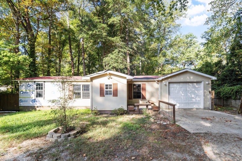 8132 Rhodes Rd, Apex, NC 27539
