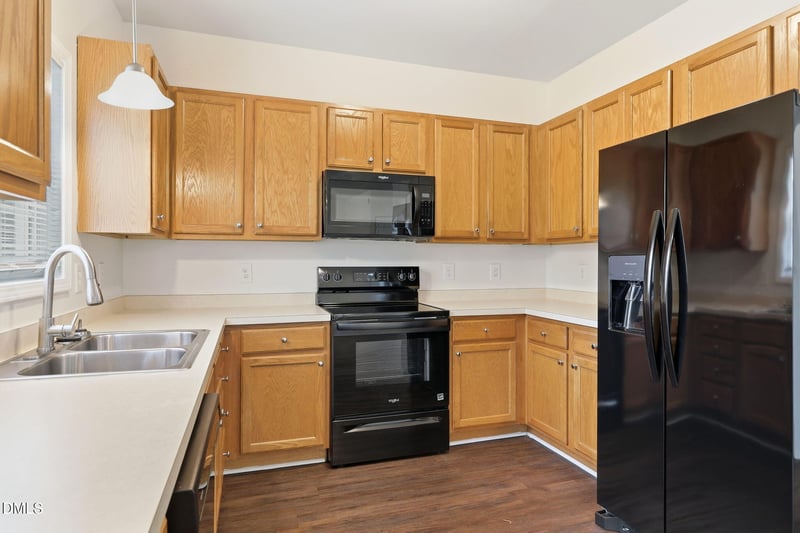 815 Brookhannah Ct, Fuquay Varina, NC 27526