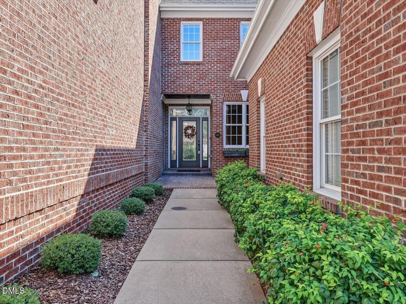 815 Running Brook Trl, Raleigh, NC 27609