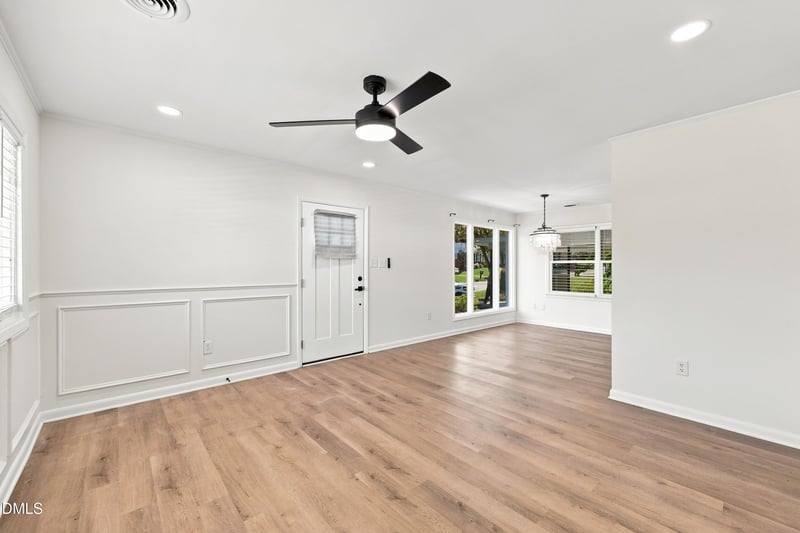815 Scott St, Burlington, NC 27215