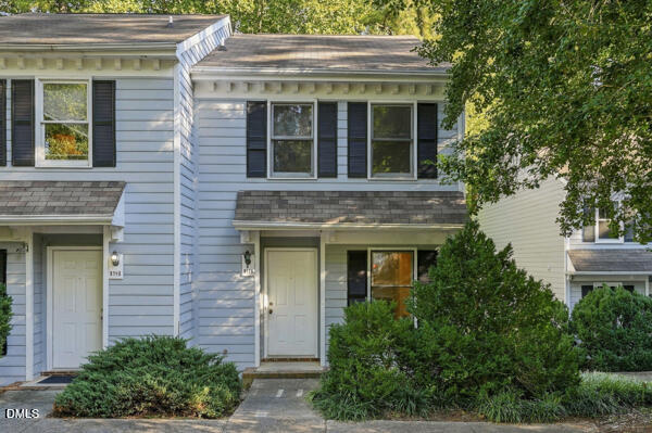 817 Edwards St #B, Chapel Hill, NC 27516